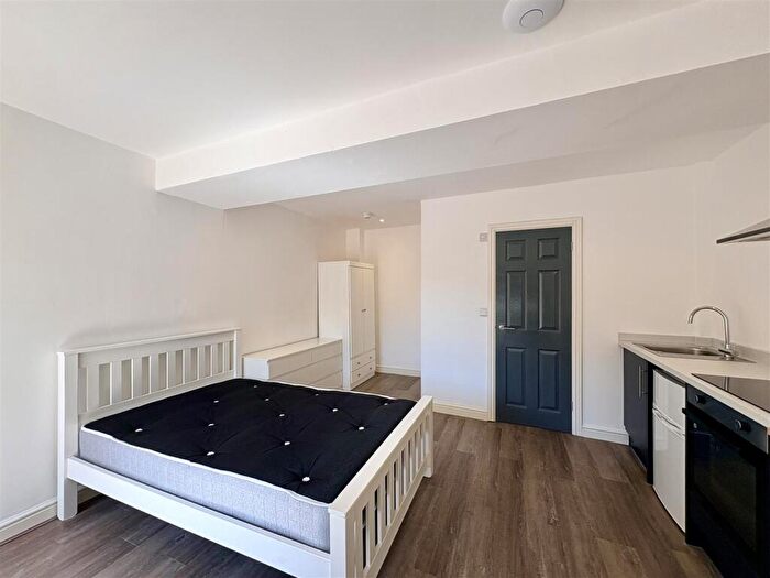 Studio To Rent In Derby Road, Nottingham, NG7