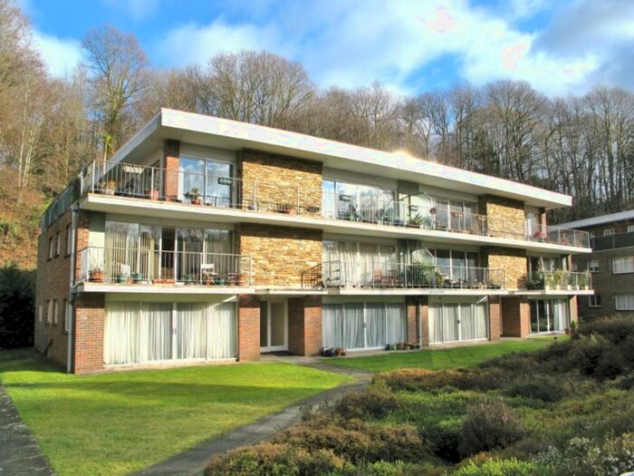 2 Bedroom Apartment To Rent In Midhurst, West Sussex, GU29