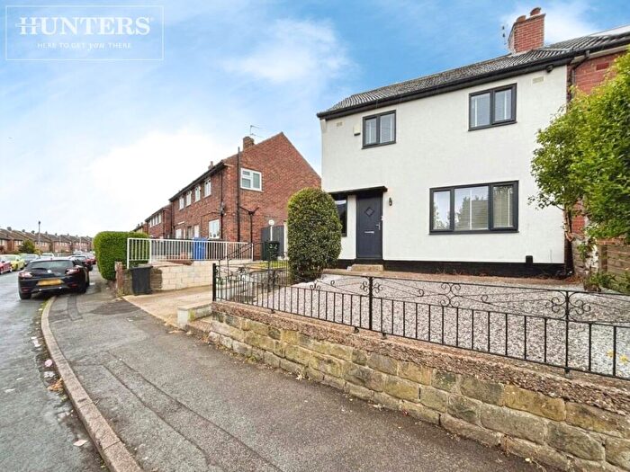 3 Bedroom Semi-Detached House For Sale In Monkspring, Worsbrough, Barnsley, S70