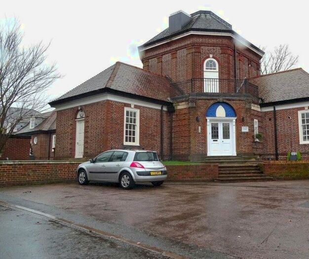 2 Bedroom Flat To Rent In Orchard Court, Coventry Road, Birmingham, Warwickshire, B46