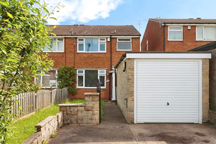3 Bedroom Semi Detached House For Sale In Meadow View Road, Sheffield, S8