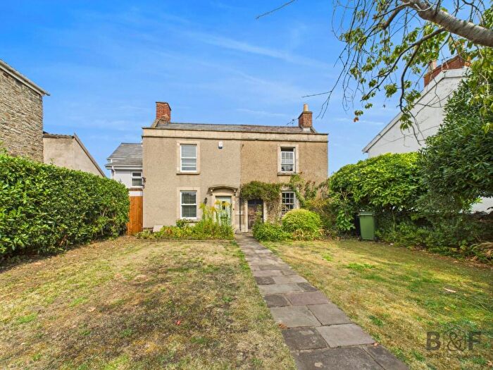 2 Bedroom Cottage For Sale In Bath Road, Longwell Green, Bristol, BS30