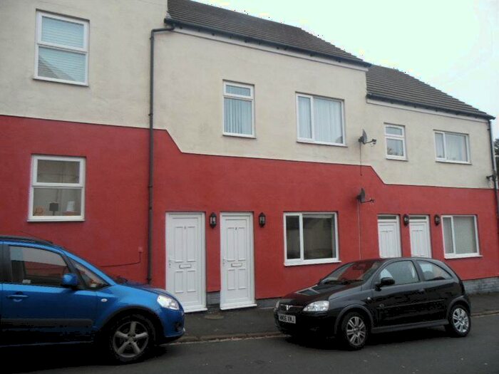 2 Bedroom Flat To Rent In Bell Street, Washington, NE38
