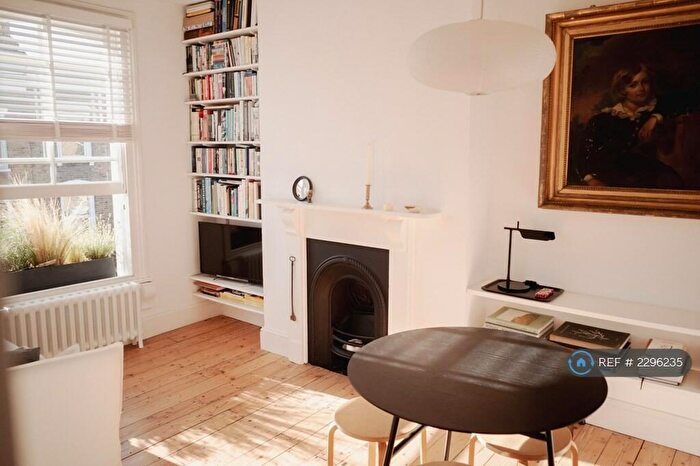 1 Bedroom Flat To Rent In Dunlace Road, London, E5