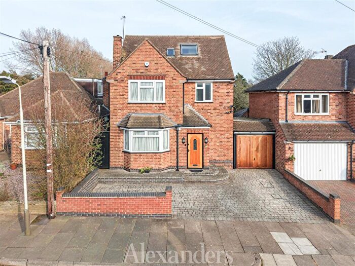 4 Bedroom Detached House For Sale In Verdale Avenue, Thurmaston, LE4