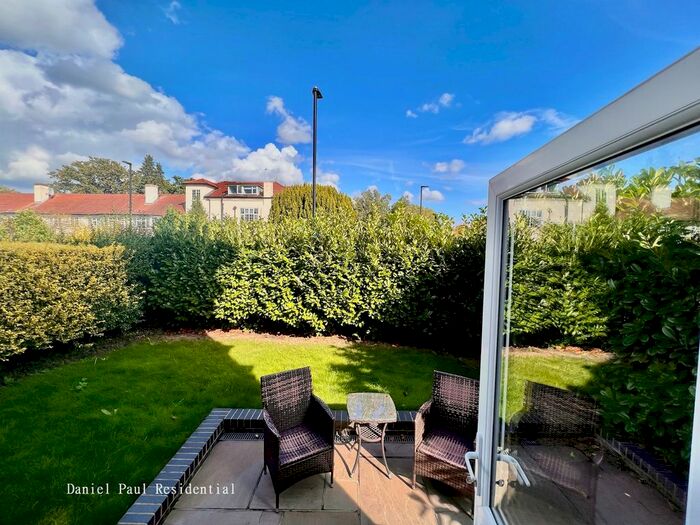 1 Bedroom Flat To Rent In Creffield Road, London, W3