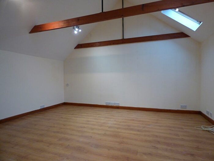 2 Bedroom Property To Rent In Green Street, Ryde, PO33