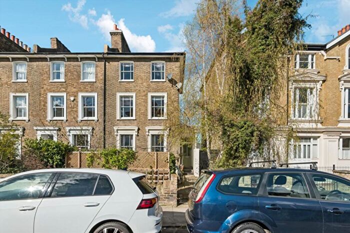 2 Bedroom Flat For Sale In Upper Brockley Road, Brockley, SE4