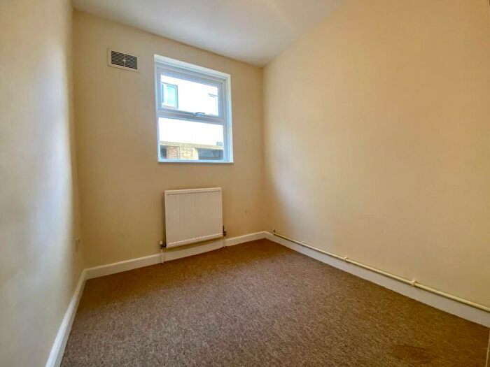 2 Bedroom Apartment To Rent In Morford Street, BA1