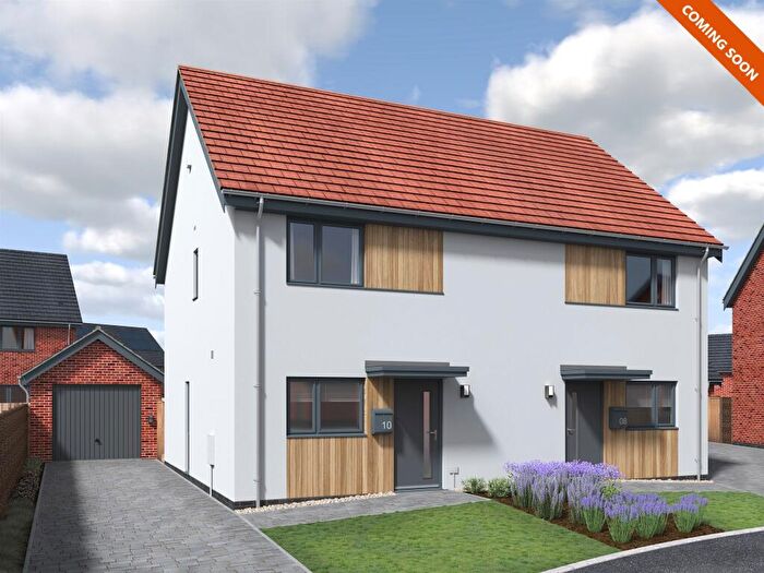 2 Bedroom Semi Detached House For Sale In The Carriages, Dereham, NR20