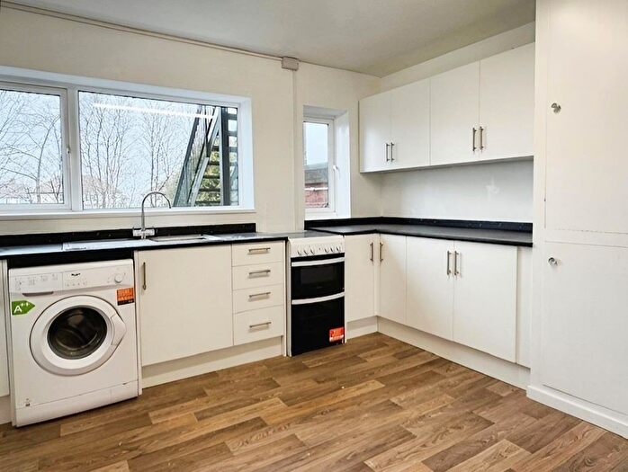 1 Bedroom Flat To Rent In Elm Lane, Sheffield, S5