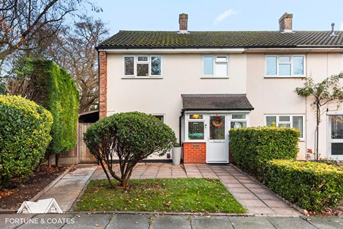 3 Bedroom End Terrace House For Sale In Blackbush Spring, Harlow, CM20