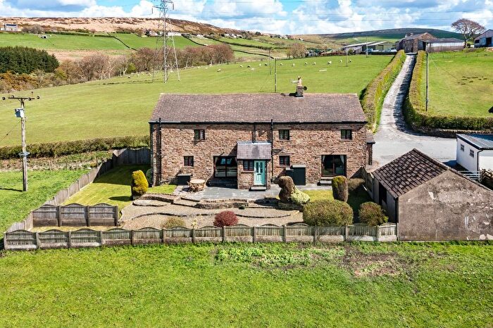 4 Bedroom Detached House For Sale In Long Hey Lane, Pickup Bank, Darwen, BB3