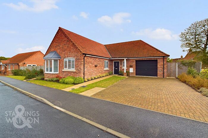 3 Bedroom Detached Bungalow For Sale In Steve Read Way, Horsford, Norwich, NR10