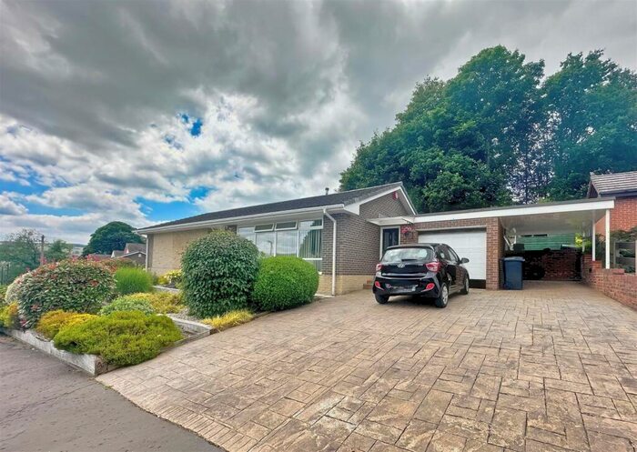 2 Bedroom Detached Bungalow For Sale In Trenance Gardens, Greetland, HX4
