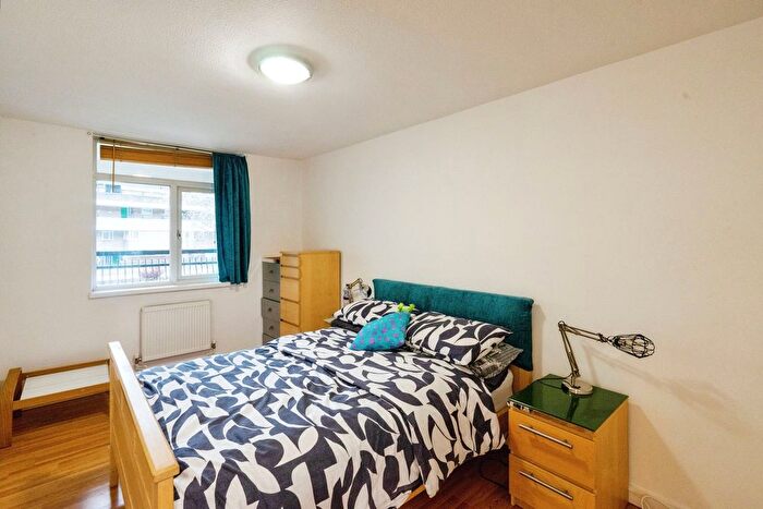1 Bedroom Flat For Sale In Endell Street, London, WC2H