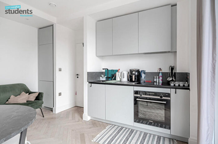 1 Bedroom Property To Rent In Gloucester Place, Brighton, BN1