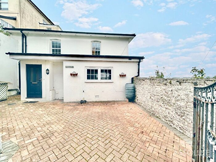 3 Bedroom Cottage To Rent In Hillesdon Road, Torquay, TQ1