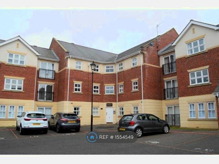 3 Bedroom Flat To Rent In Beatrice House, Sunderland, SR2