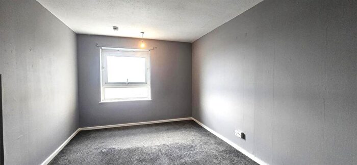2 Bedroom Apartment To Rent In Manston Road, Ramsgate, CT12