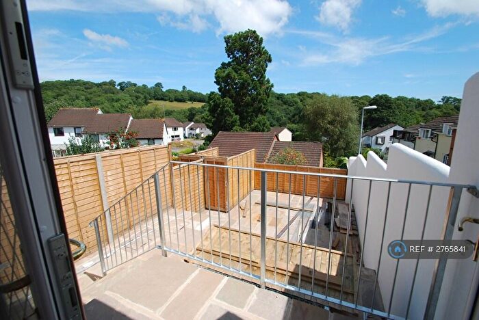 4 Bedroom Semi-Detached House To Rent In Elliott Close, Exeter, EX4