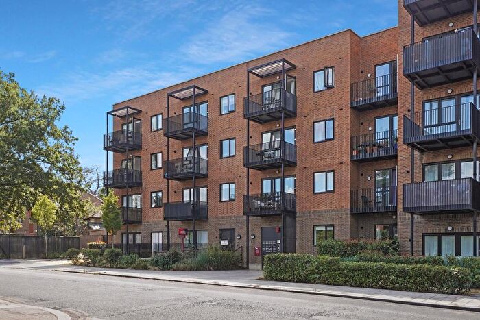 1 Bedroom Flat For Sale In Mayow Road, Forest Hill, London, SE23
