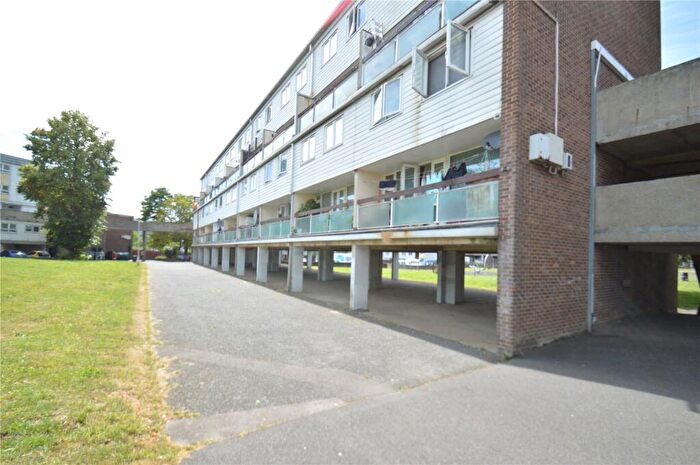3 Bedroom Apartment To Rent In Cressingham Grove, Sutton, SM1