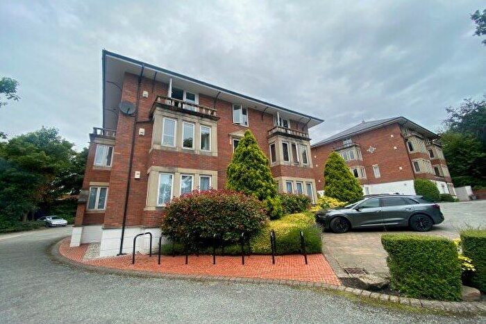 2 Bedroom Flat To Rent In Holm Lane, Prenton, CH43