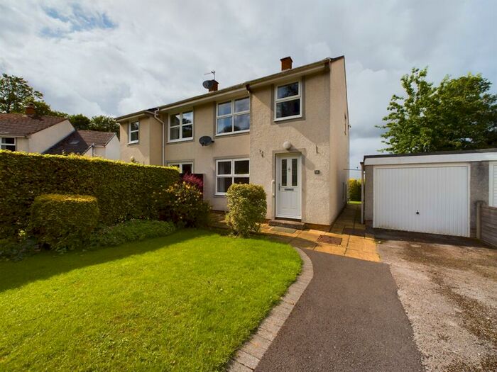 3 Bedroom Semi-Detached House To Rent In Woodlands, Great Corby, CA4