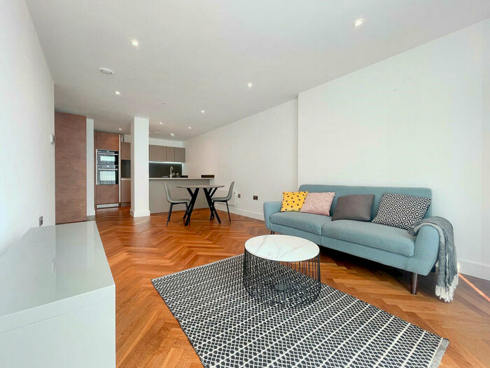 1 Bedroom Apartment To Rent In East Tower, Deansgate Square, Manchester City Centre, M15