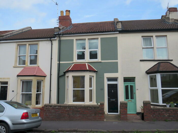 2 Bedroom Terraced House To Rent In Victoria Park, Margate Street, BS3