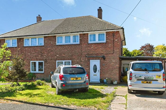 3 Bedroom Semi-Detached House For Sale In Churchfield Road, Outwell, Norfolk, PE14