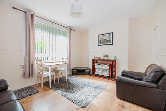 2 Bedroom Flat To Rent In L – Slateford Road, Edinburgh, EH14