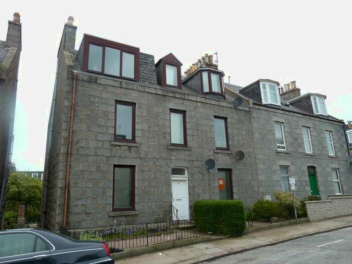 1 Bedroom Flat To Rent In Jamaica Street Top Floor Left, Flat, AB25