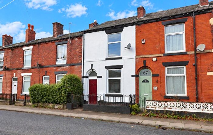 2 Bedroom Terraced House To Rent In Eton Hill Road, Radcliffe, M26