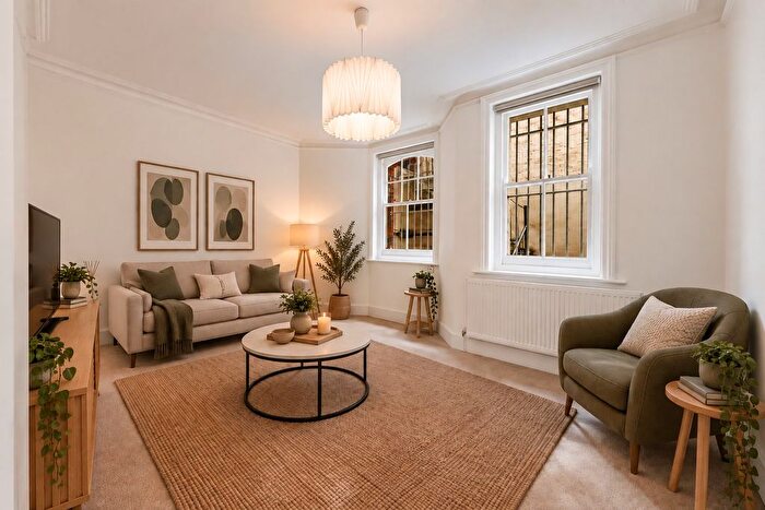 1 Bedroom Flat For Sale In Queen's Club Gardens, W14