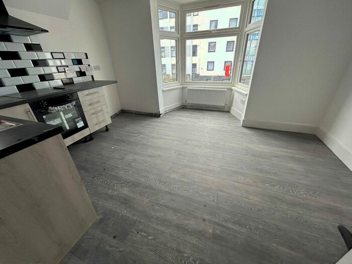 1 Bedroom Flat To Rent In Ley Street, Ilford, IG2