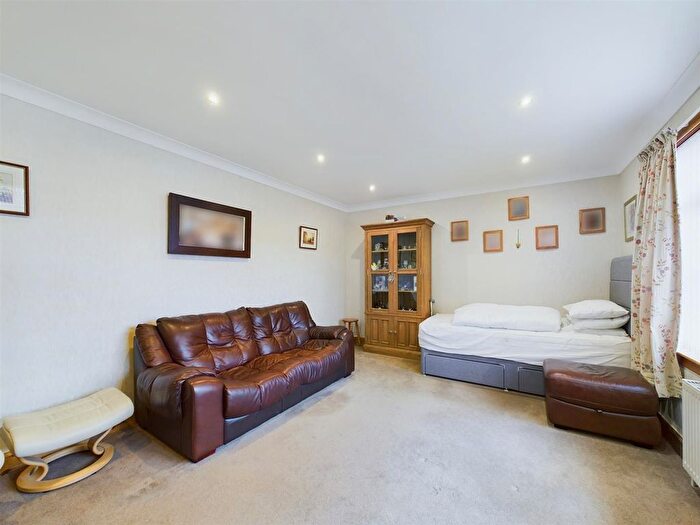 2 Bedroom Semi-Detached Bungalow For Sale In Stormont Park, Scone, PH2