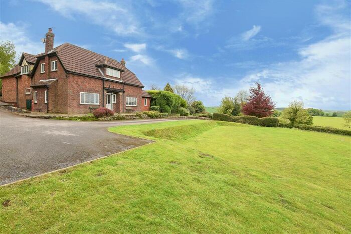 4 Bedroom Detached House To Rent In Main Road, South Elkington, LN11