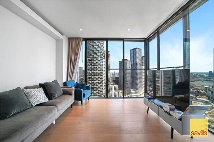 2 Bedroom Apartment For Sale In Hampton Tower, Marsh Wall, Canary Wharf, London, E14