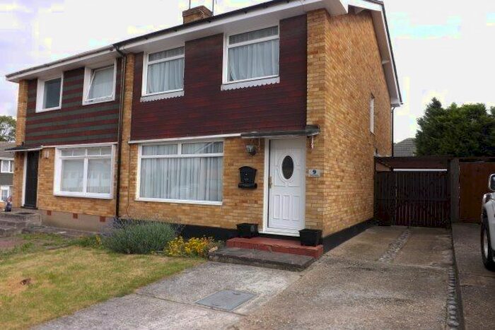 3 Bedroom Property To Rent In Little Hays, Leigh-On-Sea, SS9