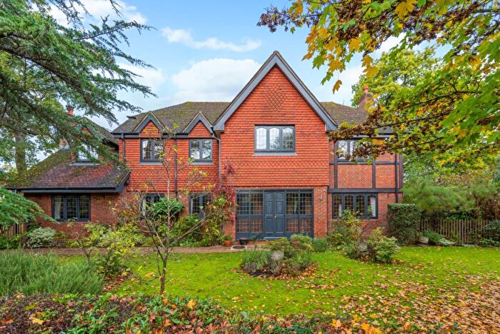 5 Bedroom Detached House To Rent In Turnoak Park Windsor, SL4