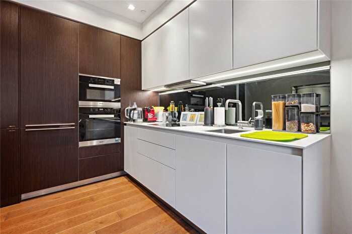 1 Bedroom Flat For Sale In Columbia Gardens, London, SW6