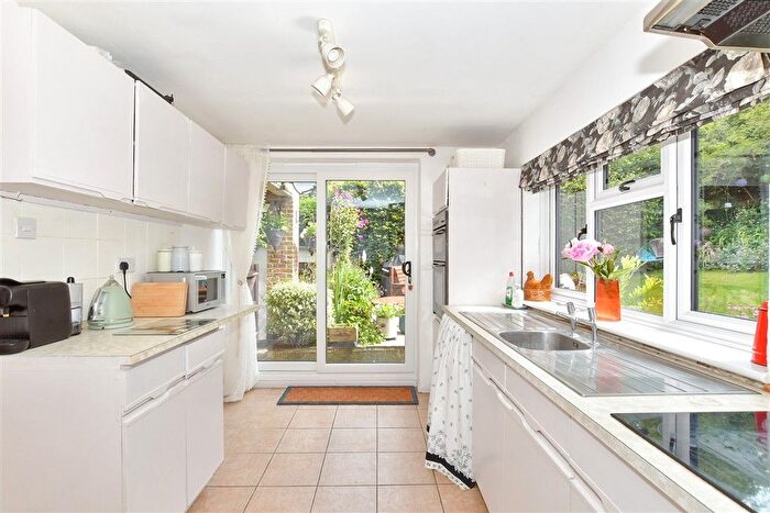3 Bedroom Semi-detached House For Sale In Old Loose Hill, Loose, Maidstone, Kent, ME15