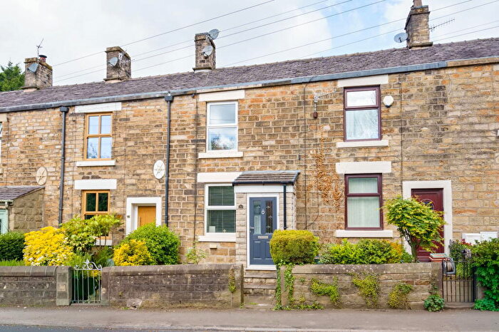 2 Bedroom Terraced House For Sale In Shaw Lane, Hadfield, Glossop, SK13