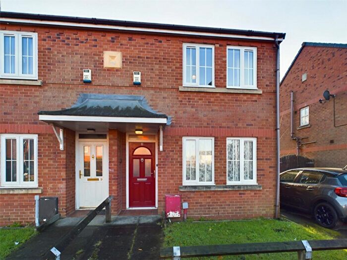 2 Bedroom Semi-Detached House For Sale In Toft Road, Gorton, Manchester, M18