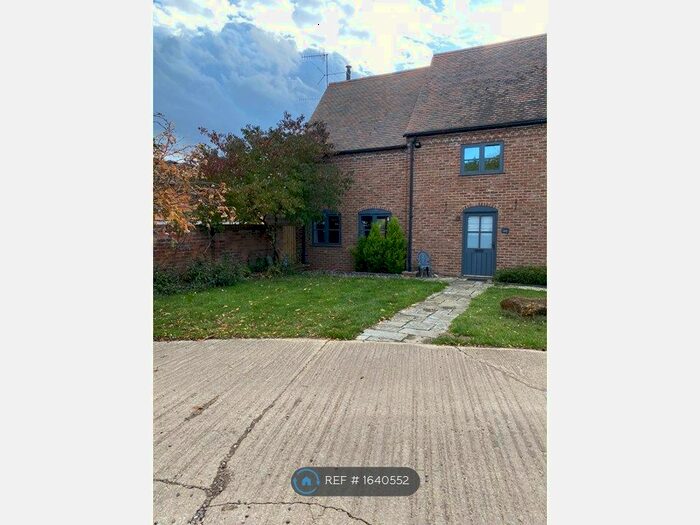 2 Bedroom End Of Terrace House To Rent In Upper Welford House, Welford On Avon, CV37