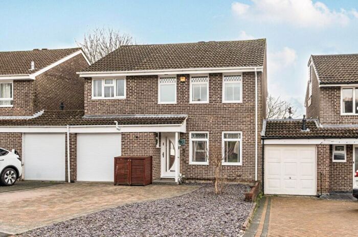 4 Bedroom Detached House For Sale In Allbrook Knoll, Eastleigh, SO50