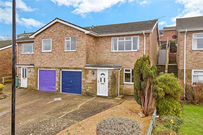 3 Bedroom Semi-Detached House For Sale In Blythe Way, Shanklin, Isle Of Wight, PO37