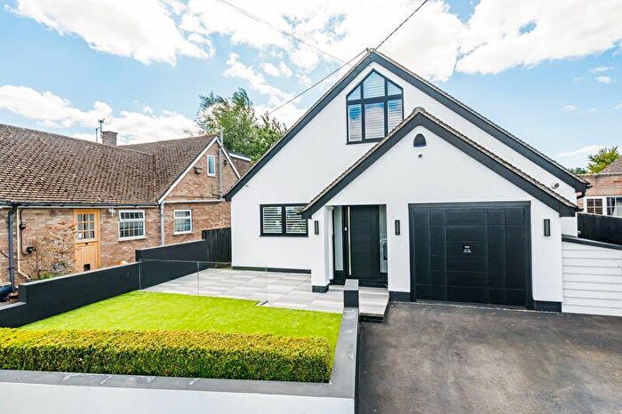 5 Bedroom Detached House For Sale In High Street, Chalgrove, Oxfordshire, OX44